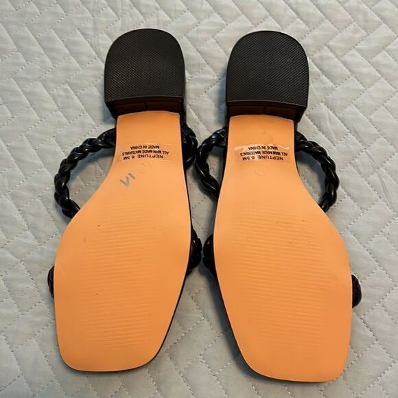 Sincerely Jules Neptune braided double strap slip ons. Size 6.5 - Picture 4 of 5